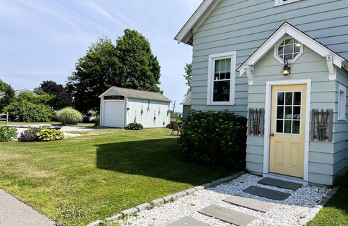 Mystic - New London House | Walk to Downtown Mystic!