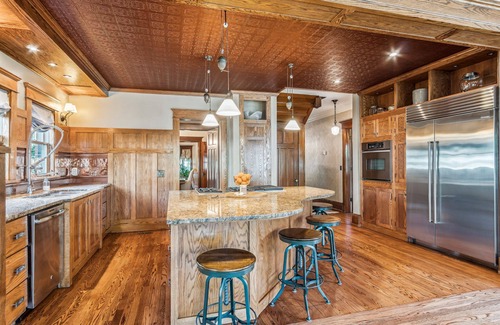 Plymouth House | Walk to Downtown Plymouth from Historic Home and enjoy your Private Sanctuary