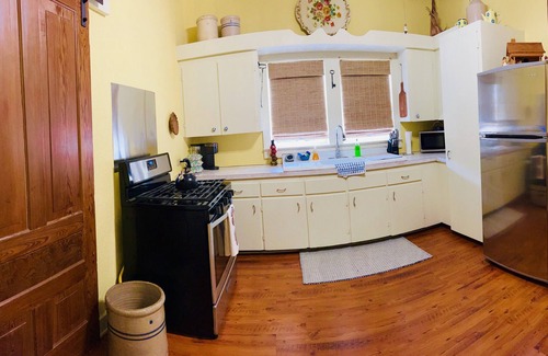 Breaux Bridge House | Walk to Downtown Breaux Bridge - Crawfish Capitol of the World