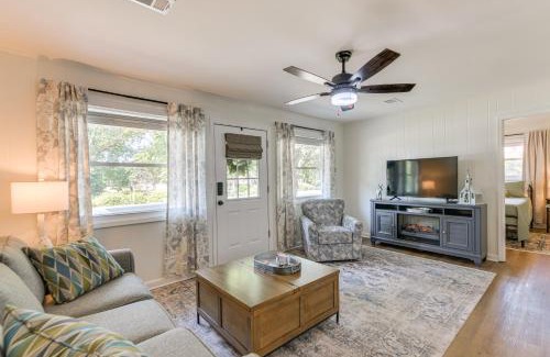 Pine Mountain House | Walk to Dtwn Pine Mountain! Evergreen Cottage