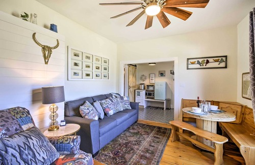 Sturgeon Bay Apartment | Walk to Dtwn Shops & Eats: Sturgeon Bay Retreat