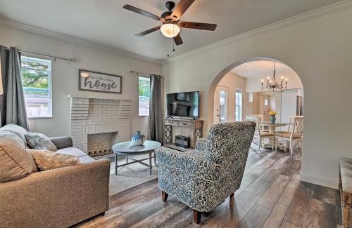 Winter Garden House | Walk to Dtwn Winter Garden Home with Patio