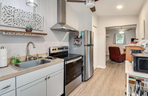 Portales House | Walk to ENMU Quiet Casita with Pet-Friendly Yard