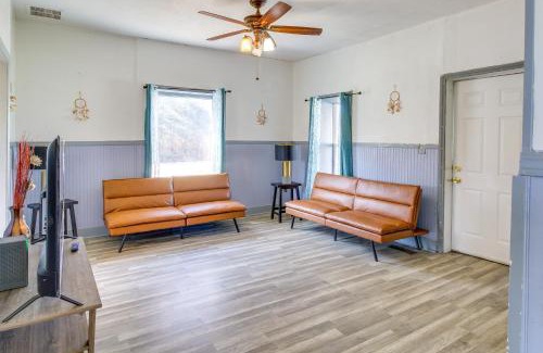 Bladen House | Walk to Fairgrounds Bladen Countryside Hideaway!