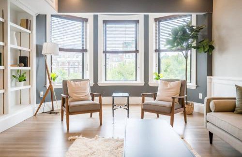 Fenway–Kenmore Apartment | Walk to Fenway MIT Harvard and Boston Childrens Hospital
