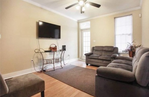 Downtown Baltimore House | Walk to Johns Hopkins - UPPER FELLS POINT