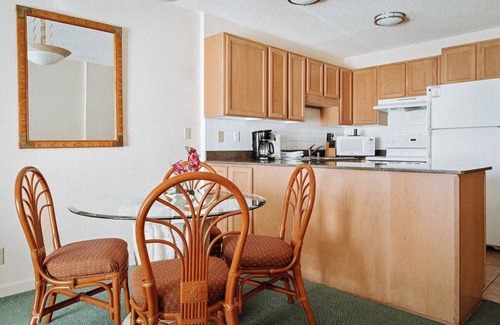 Nawiliwili Apartment | Walk to Kalapaki Beach – Onsite Pool, Tennis & Easy Access to Dining