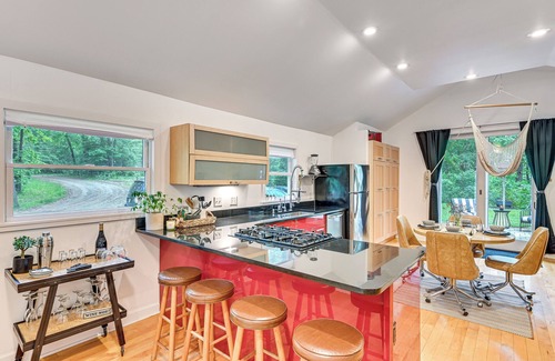 Cassopolis House | Walk to Kelsey Lake: Cassopolis Home w/Yard!