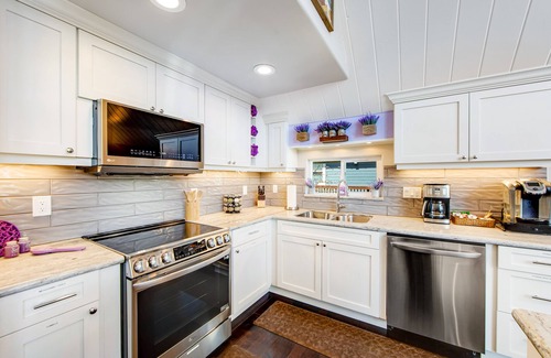 Lake Arrowhead House | Walk to Lake Arrowhead access, hot tub, amazing view, Theatre/Game & A/C