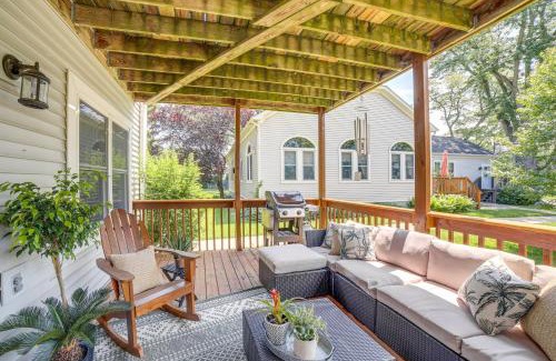 South Haven Apartment | Walk to Lake Michigan - South Haven Condo!