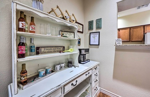 Afton House | Walk to Lake: Townhome w/Hot Tub in Afton!