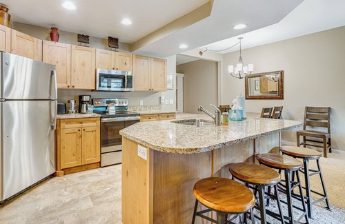 Copper Mountain Village Condo | Walk to Lifts: Condo w/Copper Mtn Views in Frisco