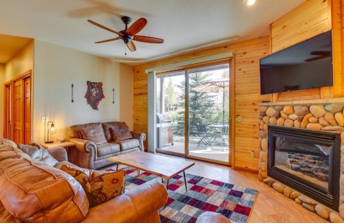 Grand Lake Apartment | Walk to Main Street Grand Lake Condo with Patio