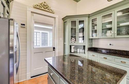 Natchez Cottage | Walk to Mississippi River & Dtwn: Historic Haven!