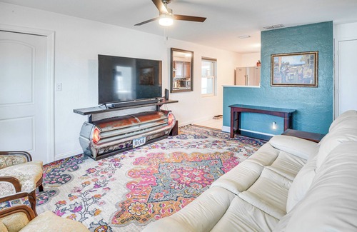 Ormond Ocean Gard House | Walk to Ocean: Cozy Home w/Yard in Ormond Beach!
