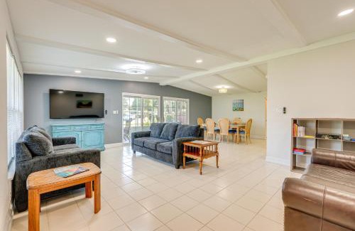 Woodlawn House | Walk to Ocean Home in Panama City Beach!