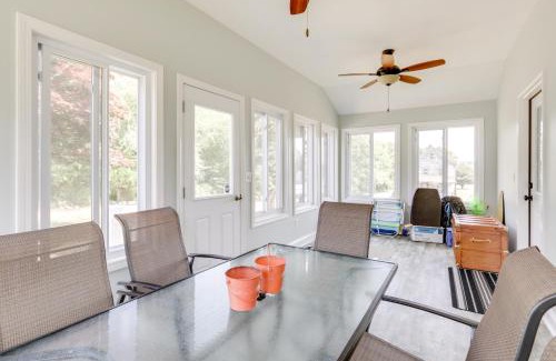 Pawcatuck House | Walk to Pawcatuck River Family-Friendly Home!