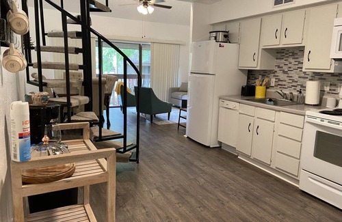Walden on Lake Conroe Condo | Walk to range/course, Sleeps 6!