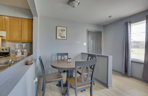 West End Apartment | Walk to Restaurants & Markets: Peaceful NOLA Apt