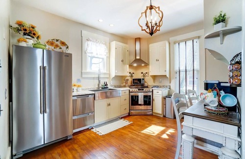 Miamisburg House | Walk to Restaurants & Shops of Downtown Miamisburg