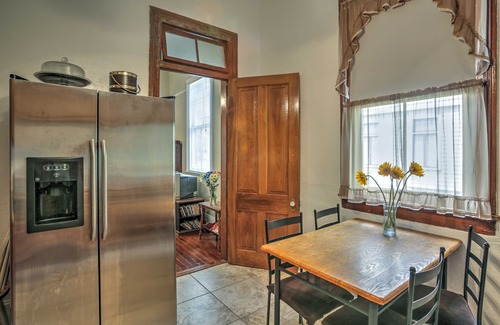 Black Pearl House | Walk to River, Tram & Zoo: Classic NOLA Home!