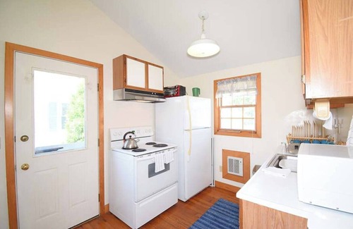 Point Judith House | Walk to Roger Wheeler State Beach