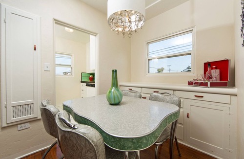 Hillcrest House | Walk to San Diego Zoo, Restaurant Row, Close to Petco Park, Rady's Shell & more