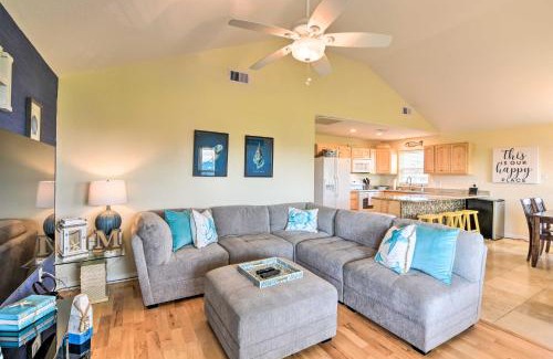 Galveston House | Walk to Sea Isle Beach Bright Galveston Home!