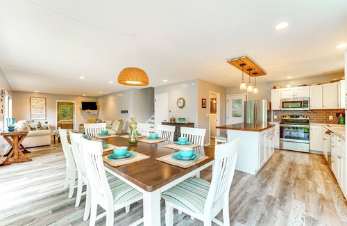 Montague House | Walk to Semi-Private Beach: Lake Michigan Getaway