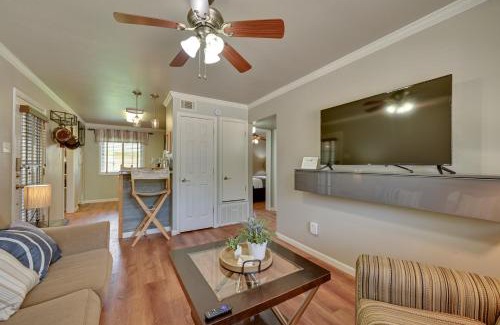 Nacogdoches Apartment | Walk to SFA Campus Pet-Friendly Nacogdoches Condo