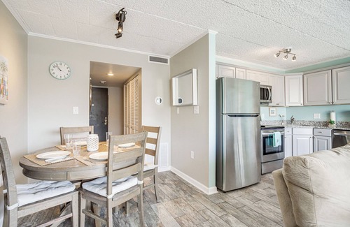 Midtown Ocean City Condo | Walk to Shore: Retreat w/Balcony in Ocean City