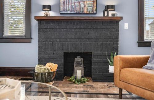 Bristol House | Walk to State Street - Remodeled Home
