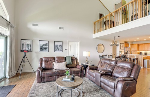 Sugar Mountain Condo | Walk to Sugar Mtn Slopes & Trails: Mountaintop Gem
