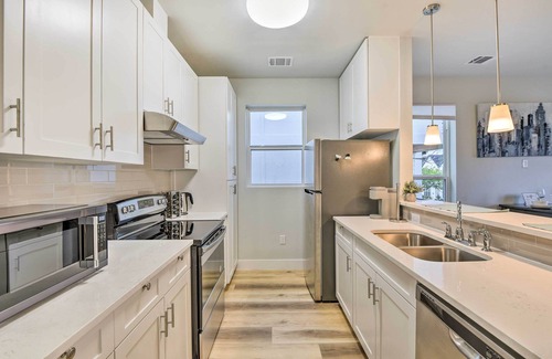 Fort Worth Apartment | Walk to TCU: Fort Worth Retreat w/Balcony!