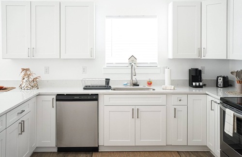 Biloxi House | WALK TO THE BEACH & COMES WITH TWO BIKES! BUILT IN 2023