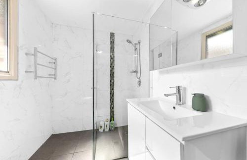 Millers Point House | Walk to the Opera House