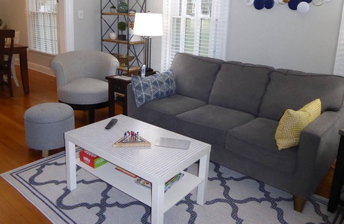 Harters Heights House | Walk to the Stadium 4 Blocks to ND entrance on Notre Dame Ave.