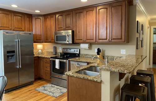 Lookout Valley Neighborhood Association House | Walk to the Venue - 10 minutes to Downtown and Lookout Mountain - hiking, biking