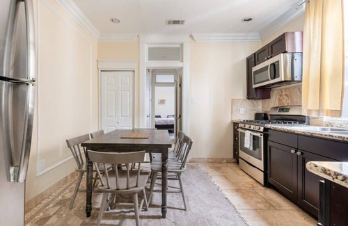 Uptown Historic District House | Walk to Tipitina's from a Cozy Uptown House