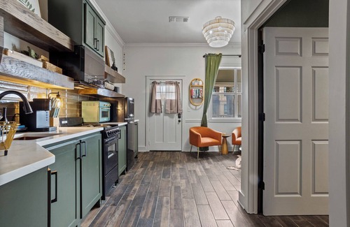 Ocean Springs House | Walk to town and beach