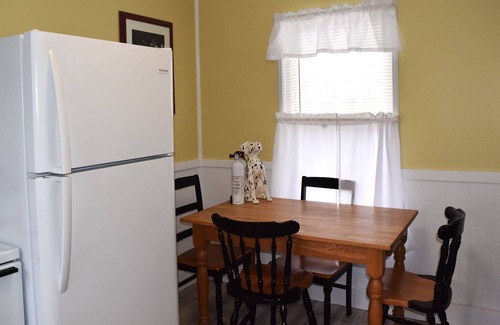 Littleton Apartment | Walk to town location, in one of the Top 10 Small Best towns in America!