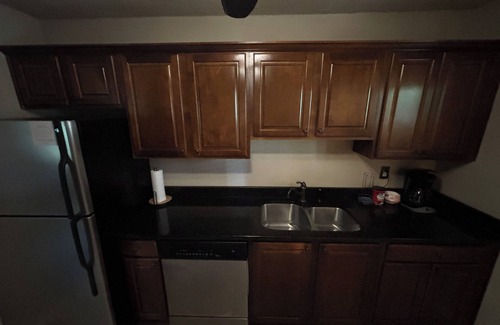 Athens Condo | Walk to UGA: 2-bedroom condo in fabulous Athens