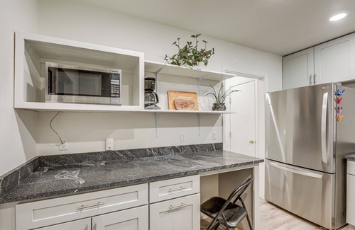 Hancock House | Walk to UT: Central Austin Home w/Fenced Yard!