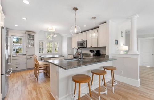 Mashpee House | Walk to Water! Shoestring Bay Views, Kayaks & Gardens