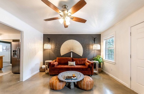 Rio Vista House | Walkable Cozy Rio Vista River House