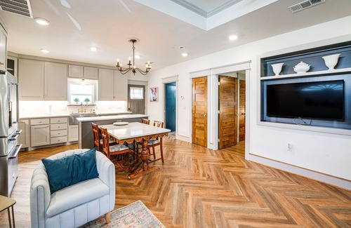 Lower Greenville House | Walkable Dallas Bungalow: 4 Mi to Downtown