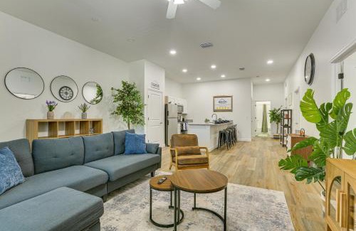 LaBelle Apartment | Walkable Downtown LaBelle Apt with Private Balcony!