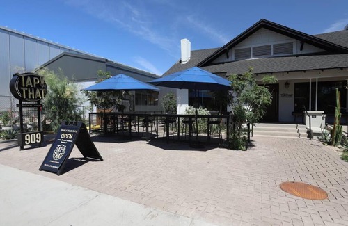 Roosevelt Apartment | Walkable DTPH Studio w/Pool and Parking