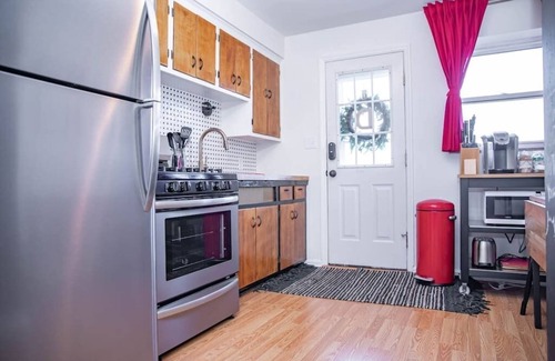 Grandview Heights Apartment | Walkable + Lively Neighborhood! | Close to Campus