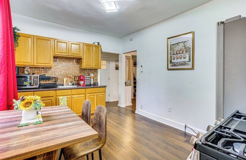 Lodi Apartment | Walkable Location: Pet-Friendly Apartment in Lodi!